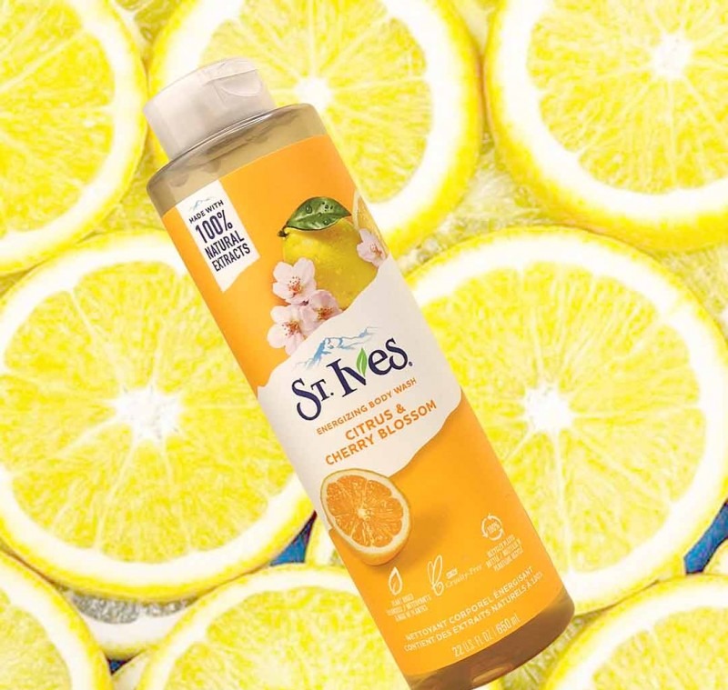 شامپو بدن سنت ایوز رایحه مرکبات و شکوفه گیلاس St.Ives Citrus & Cherry Blossom 650 میل