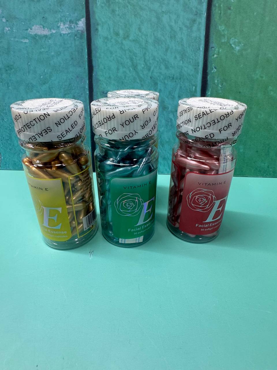 کپسول غیر خوراکی ضد چروک ویتامین E بسته 60 عددی