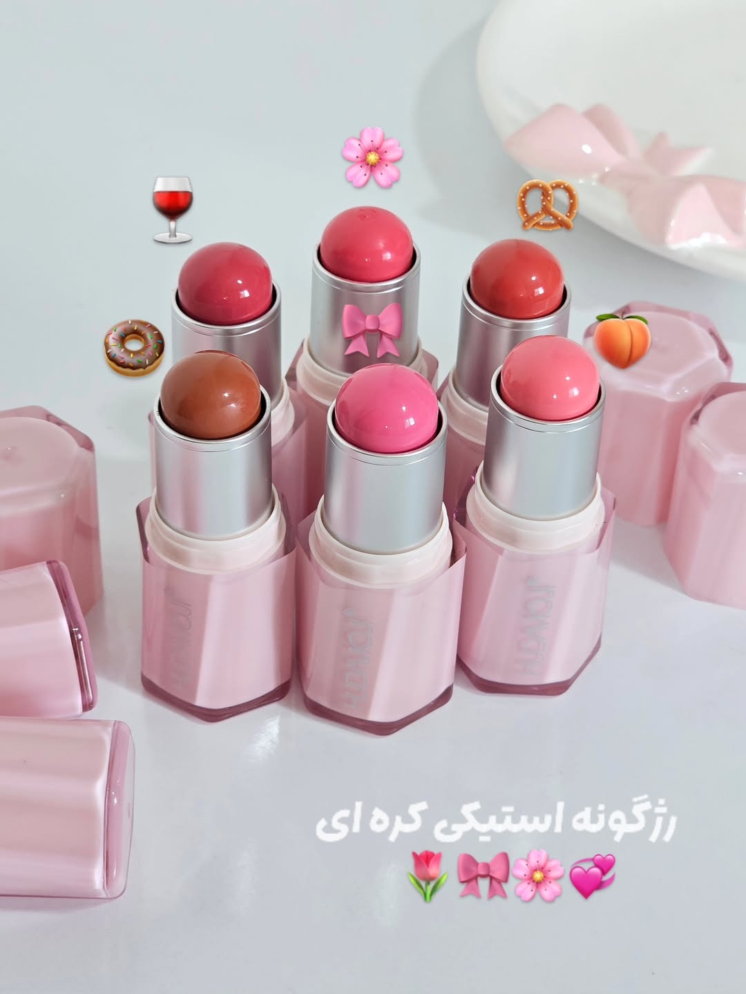 رژگونه استیکی کره‌ای طرح شیگلم هدی موجی