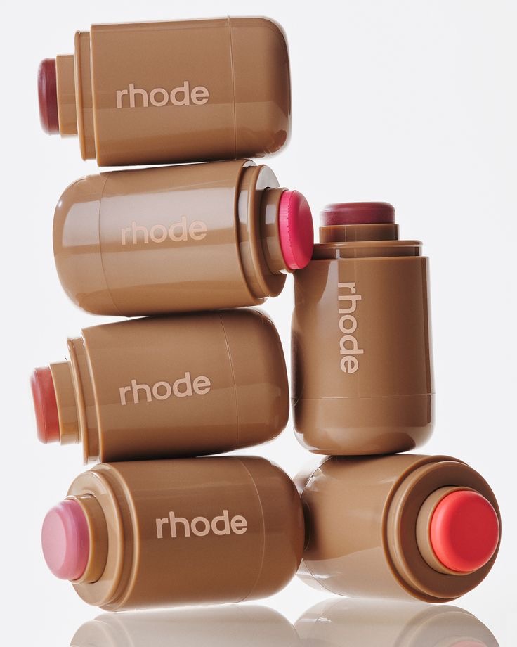 رژگونه استیکی جیبی رود (Rhode Pocket Blush) با 6 رنگ